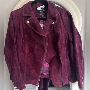 Woman’s Suede Isaac Mizrahi Coat